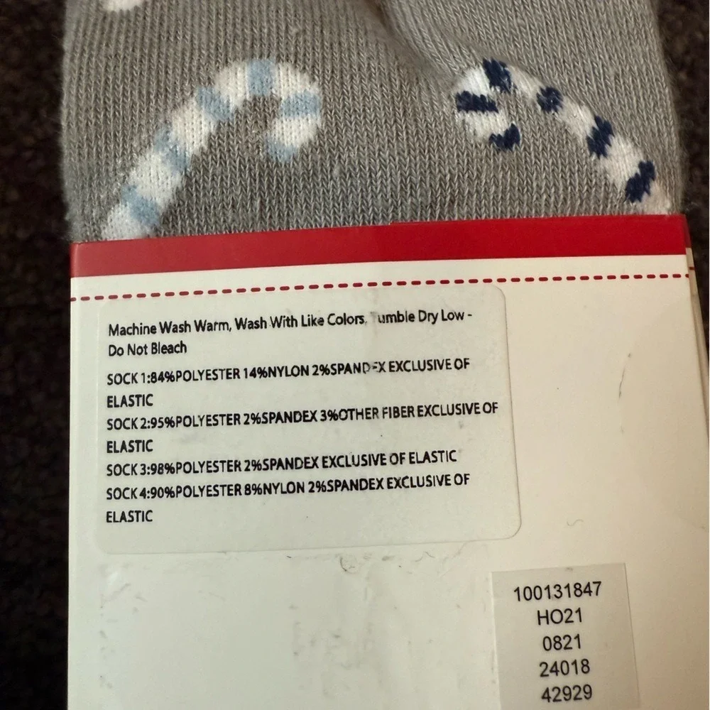 NWT 2 Pack Bundle Club Room Men's Crew Socks  Holiday Christmas‎ Size 8-13